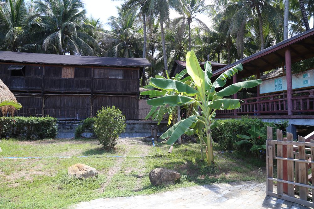 Sanya Yetian Ancient Village (Coconut village)